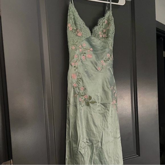 House of CB Light Jade Fallon Embroidered Slip Dress - Picture 3 of 5